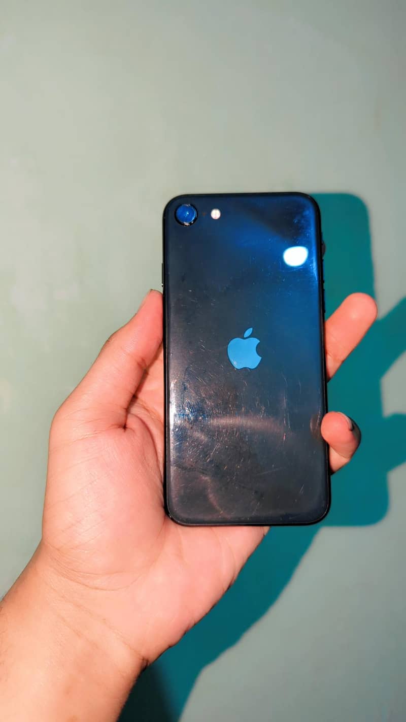 Apple iPhone SE 0