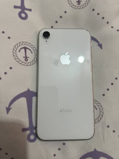 Apple iPhone XR