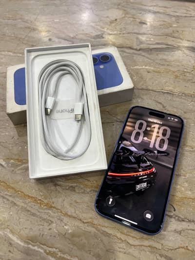 Apple iPhone 16