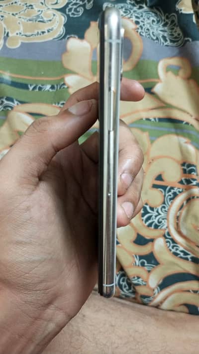 Battery 100% device is very clean