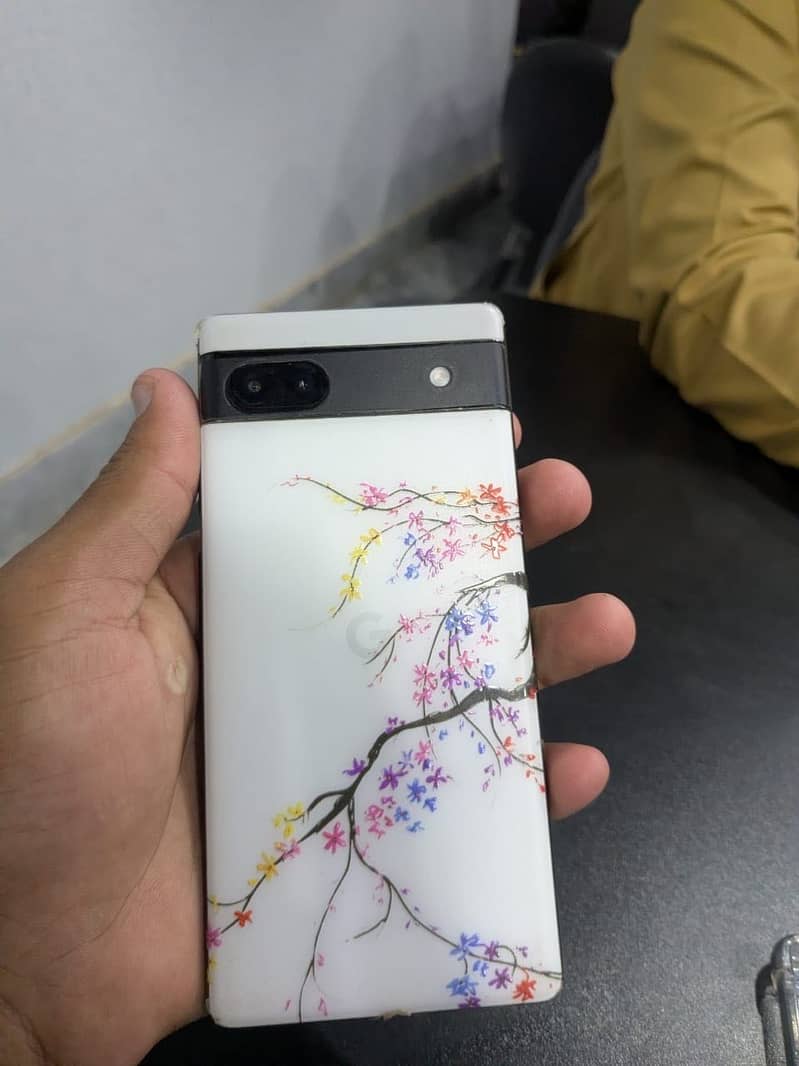 Google Pixel 6a 5