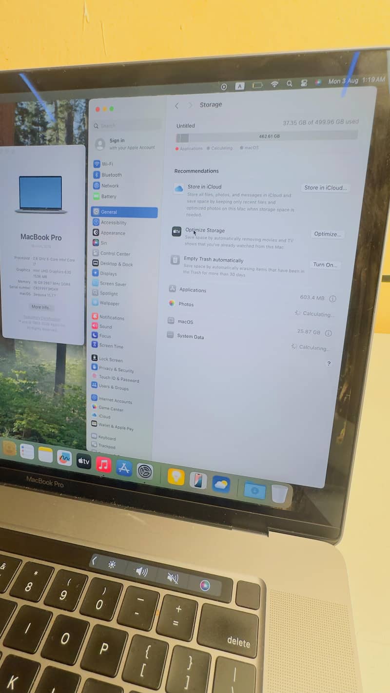 Macbook Pro 1