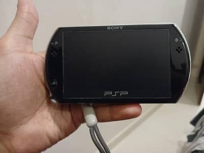 PSP GO