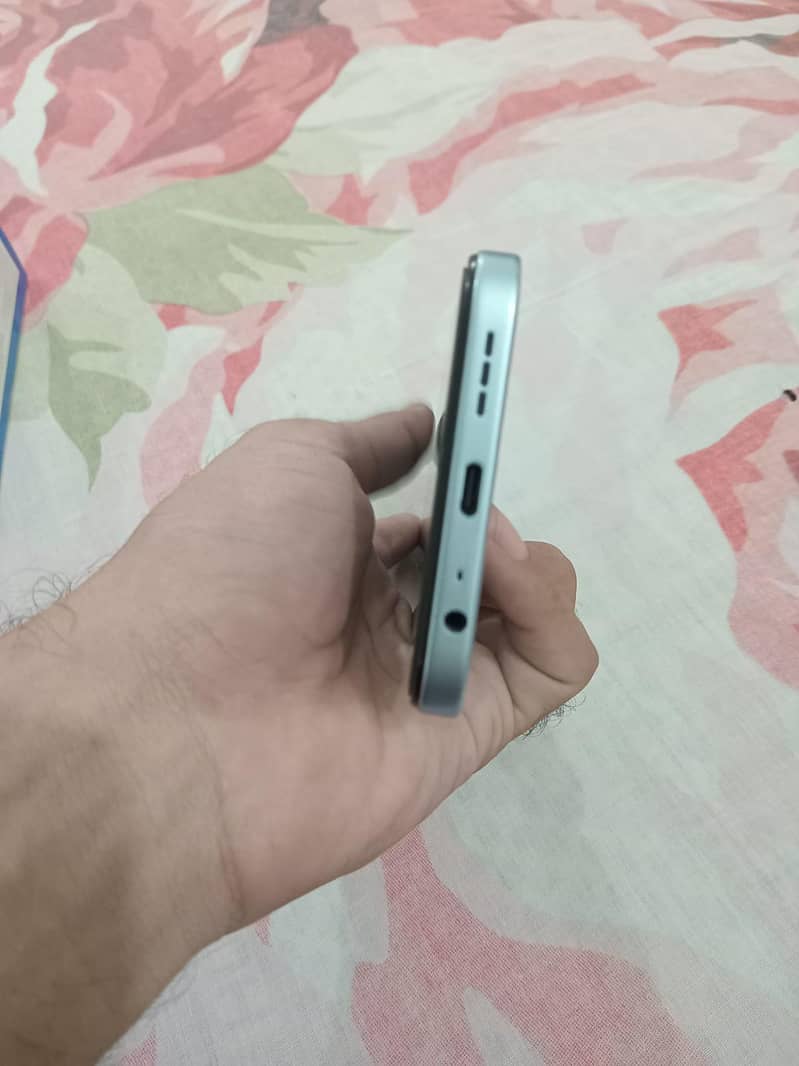 Tecno Spark 50 8