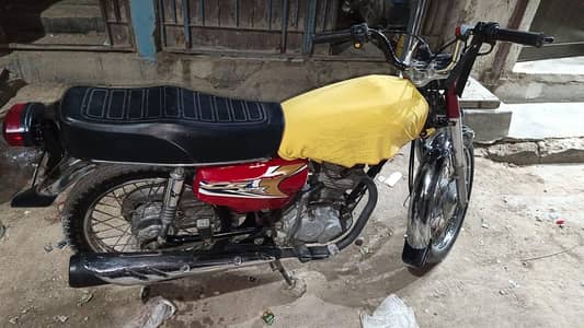 Honda CG 125 2020 Model - Karachi Number - Sealed Engine
