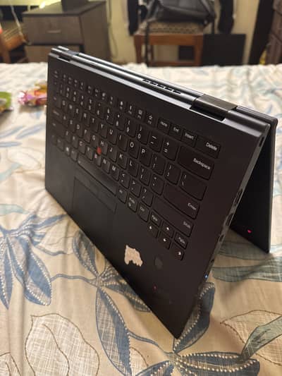Lenovo X1 carbon yoga