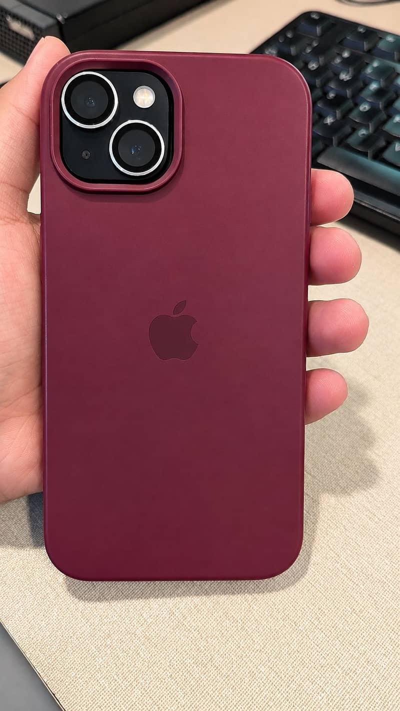 Apple iPhone 13 1
