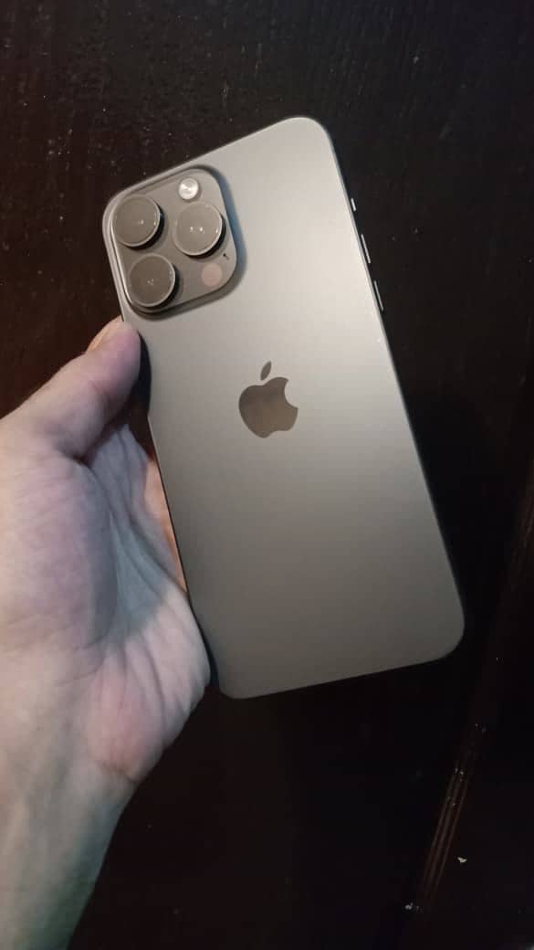 iphone 15 pro max jv 0