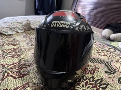STUDDS HELMET