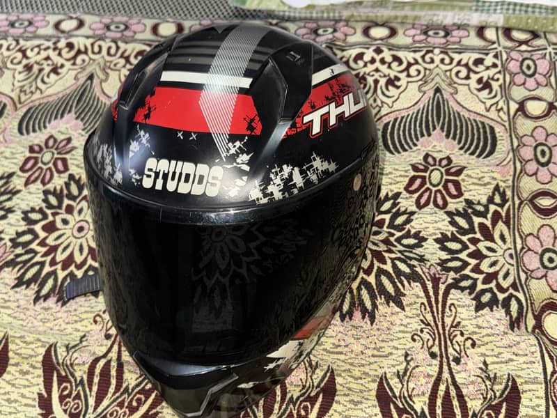 STUDDS HELMET 7