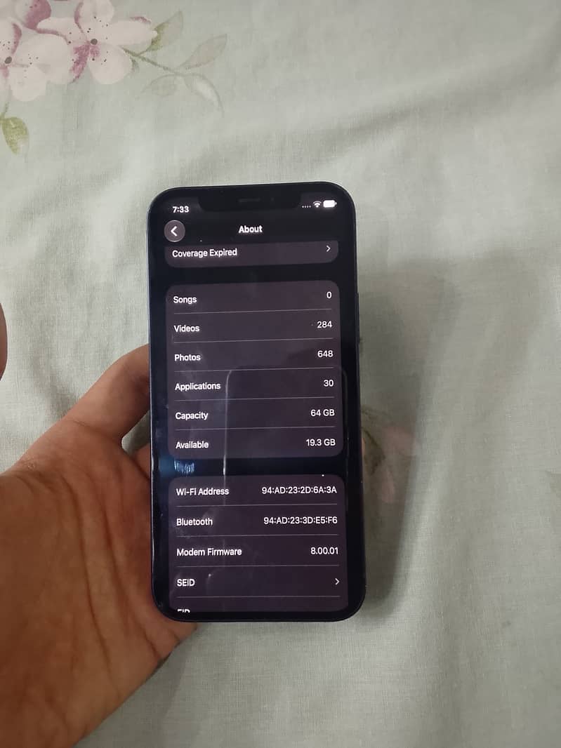 Apple iPhone 12 6