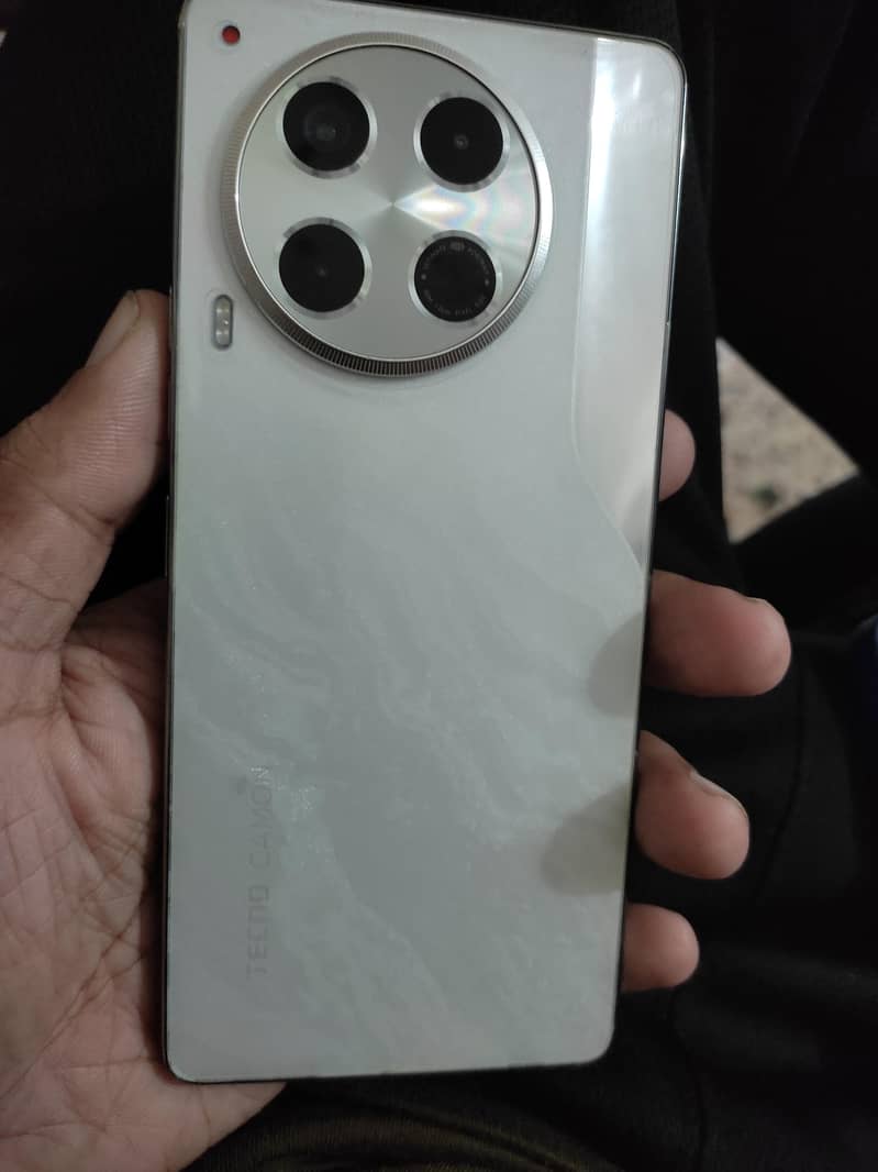 Tecno CAMON 30 3