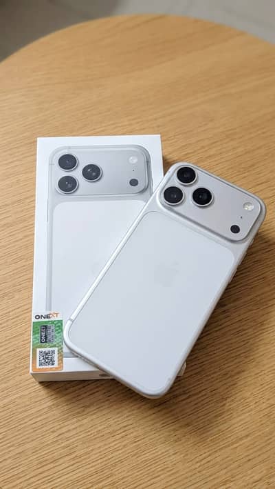 Apple iPhone 17 Pro Max Silver 256gb PTA Apr. 99BH