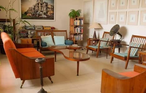 house maid female /care taker female /helper female