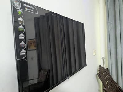 40 inches branded Nobel 4k ultra hd smart android tv