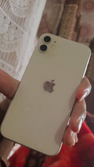 Apple iPhone 11