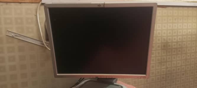 Computer fast desktop P-C core -15 8GB ram SSD second hand  Excellent