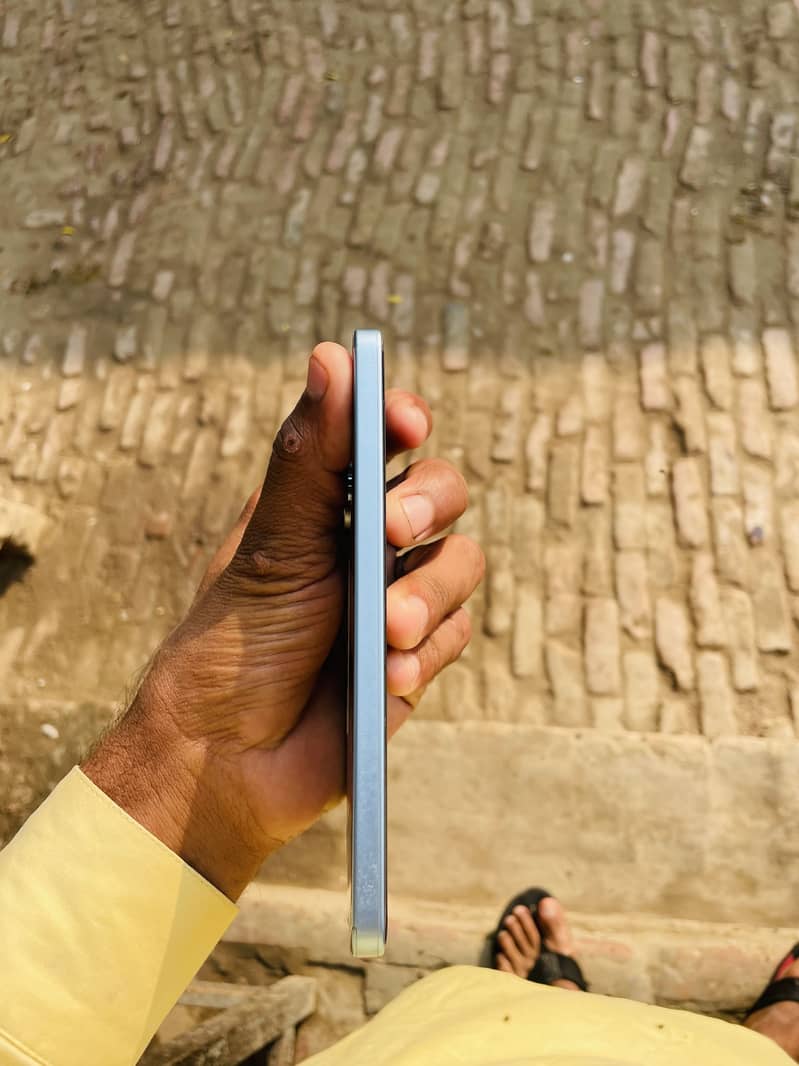 Xiaomi Redmi Note 13 0