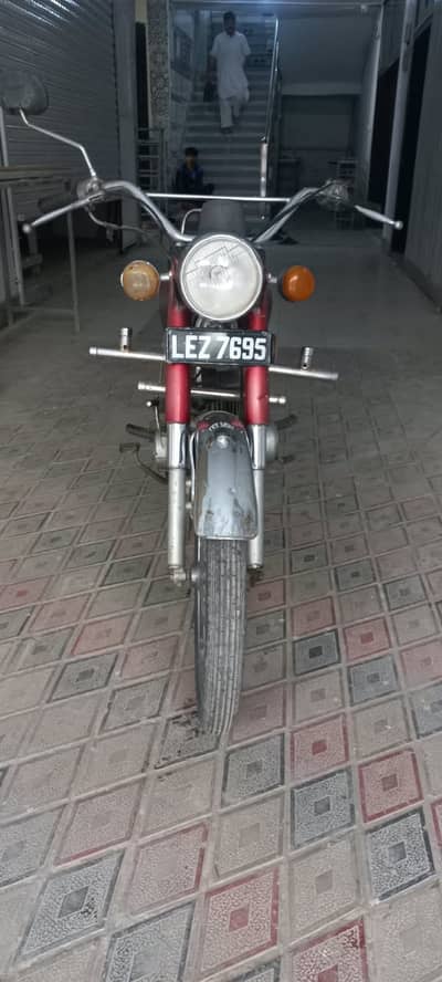 Yamaha 100 Deluxe
