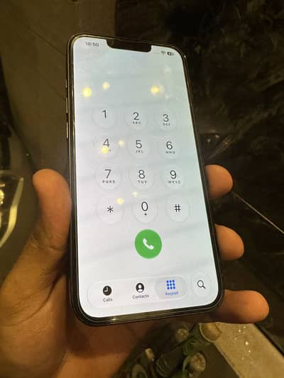 Apple iPhone 13.                  X/11/12/14/15/16/17/18