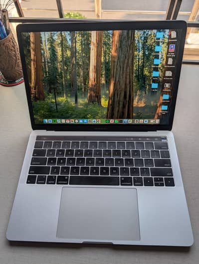 Macbook Pro (2019) - A1989 - 16/256