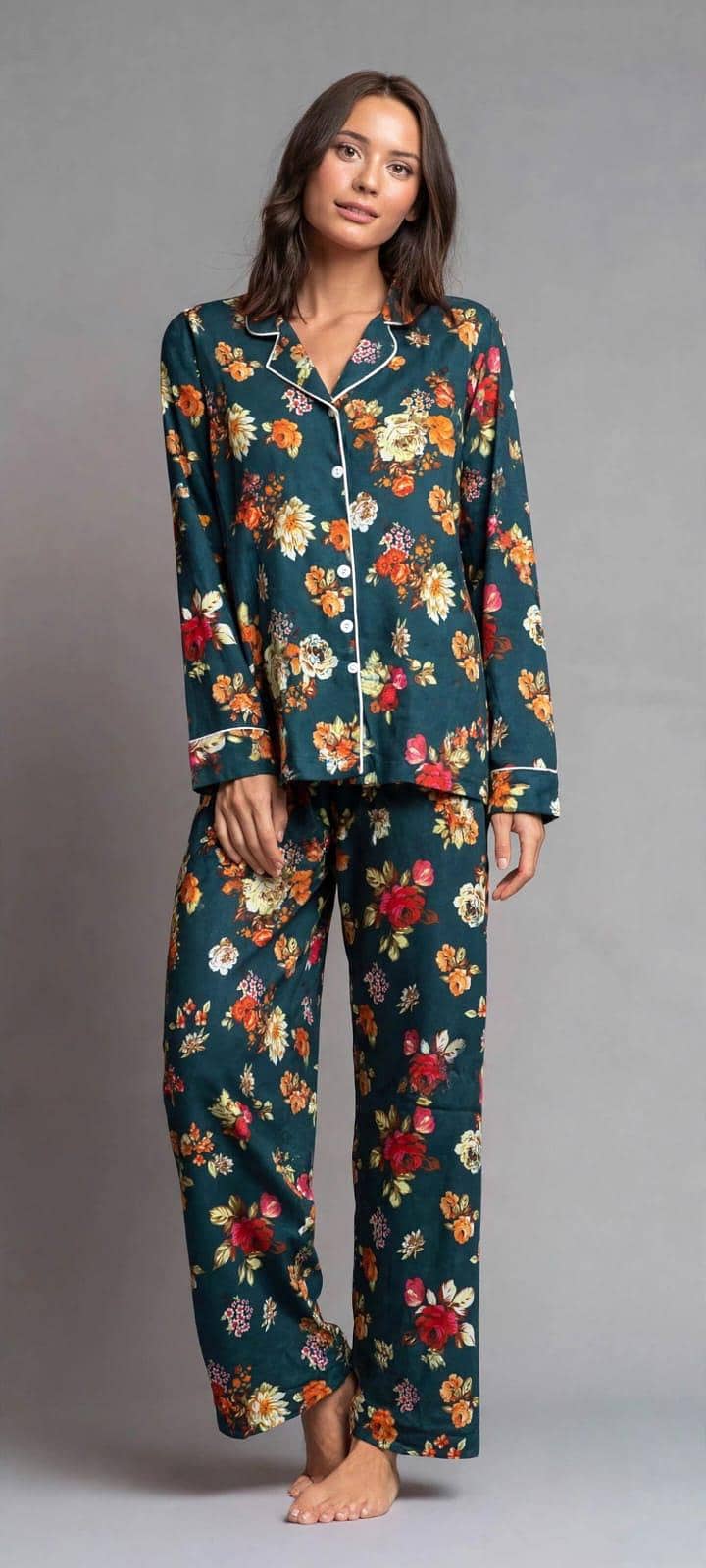 Female tailor required. 19
