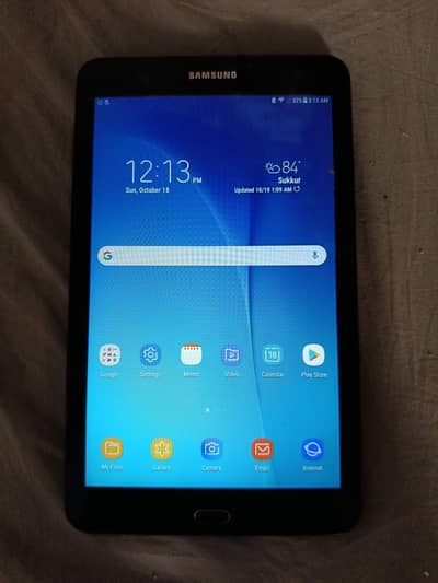 Samsung Galaxy Tab E for Sale – Touch Working, Glass Cracked