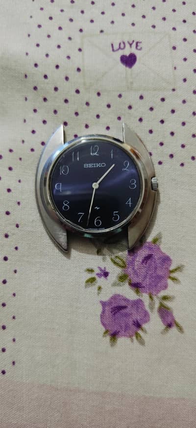 Seiko Hanwinding Movement watch