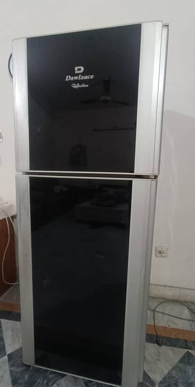 Dawlance Black Refrigerator – Excellent Working Condition