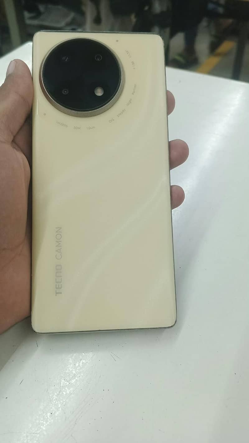 Tecno CAMON 30S 6