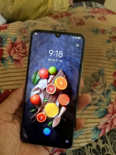 Vivo S1 4/128 GB with Box charger ( exchange possible)