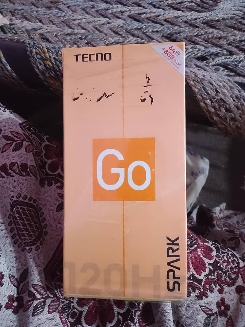 Tecno Spark Go1 6