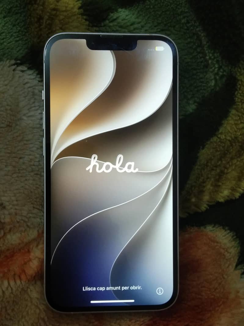 Apple iPhone 13 1