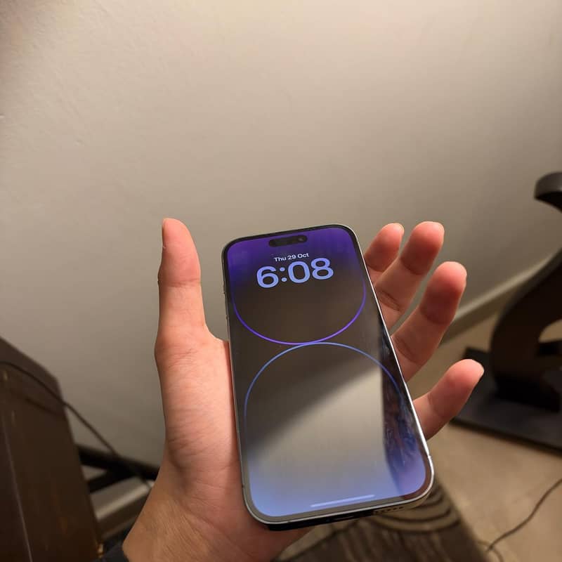 Apple iPhone 14 Pro 1
