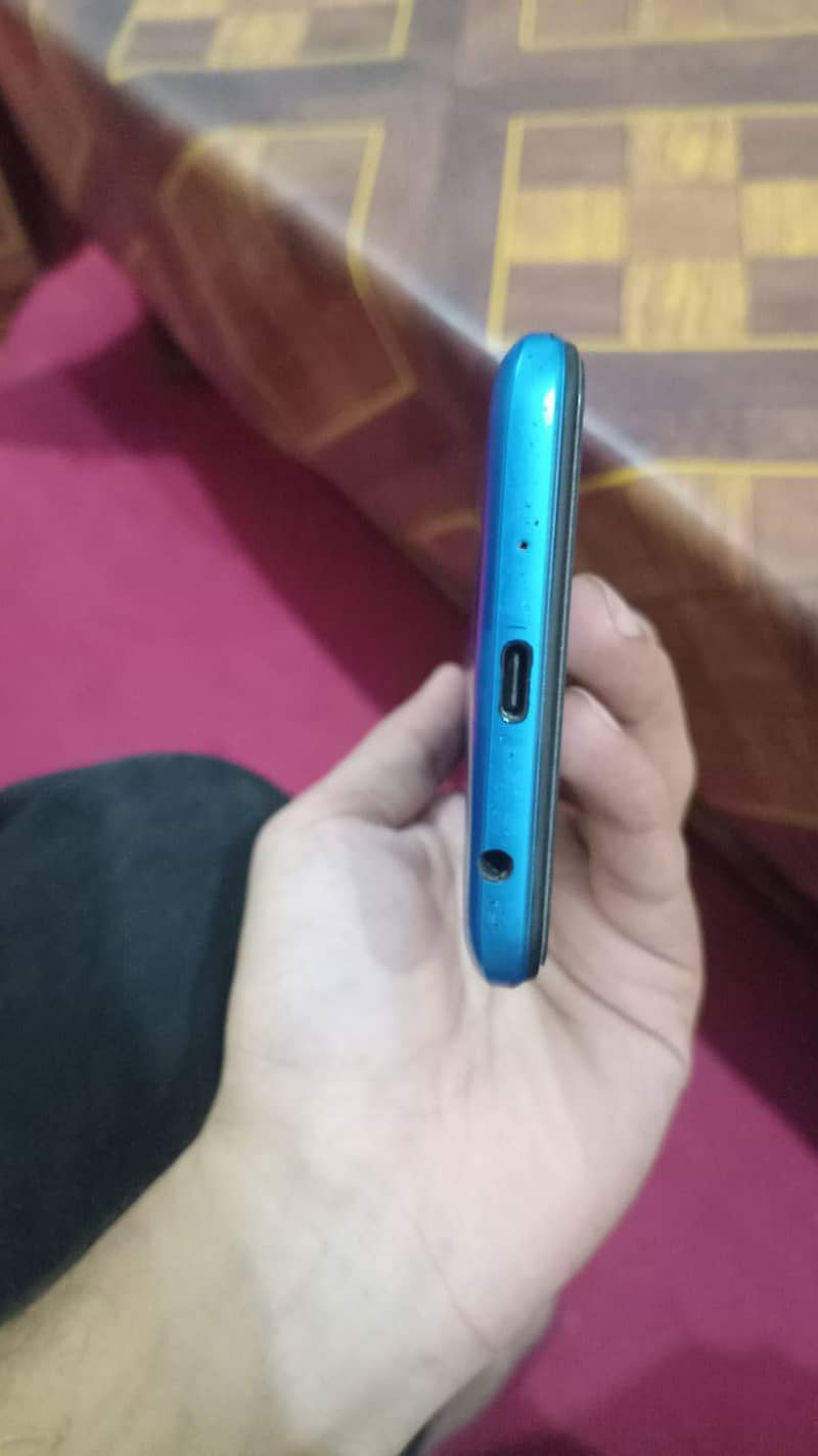 Tecno Pova 2 8