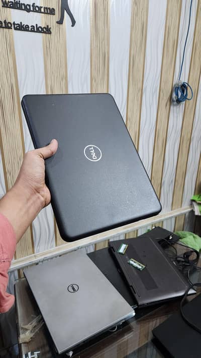 Dell latitude 3310 | i3 8th | 4gb ram | 128gb ssd