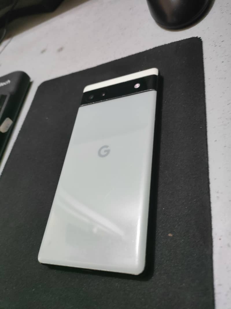 Google Pixel 6a 0
