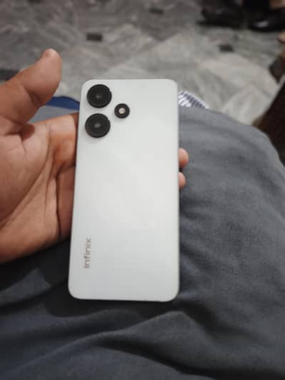 Infinix Hot 30i