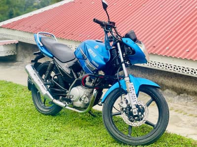 selling py Ybr125 . exchange possible.