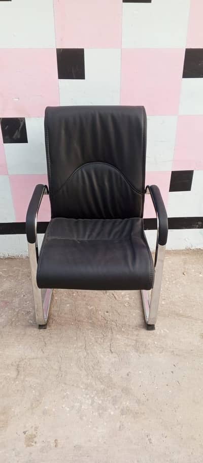 Executive Visitor Chair  (Totally Imported)