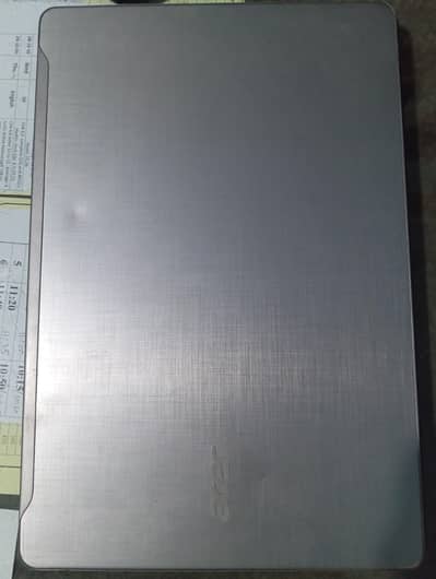 Acer Laptop for sale ha almost new condition ha. pics ma jesa ha
