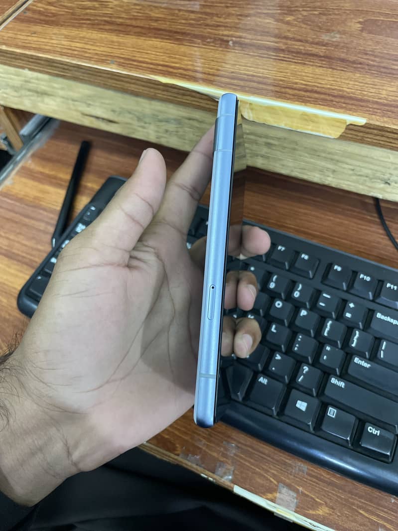 Google Pixel 7a 1