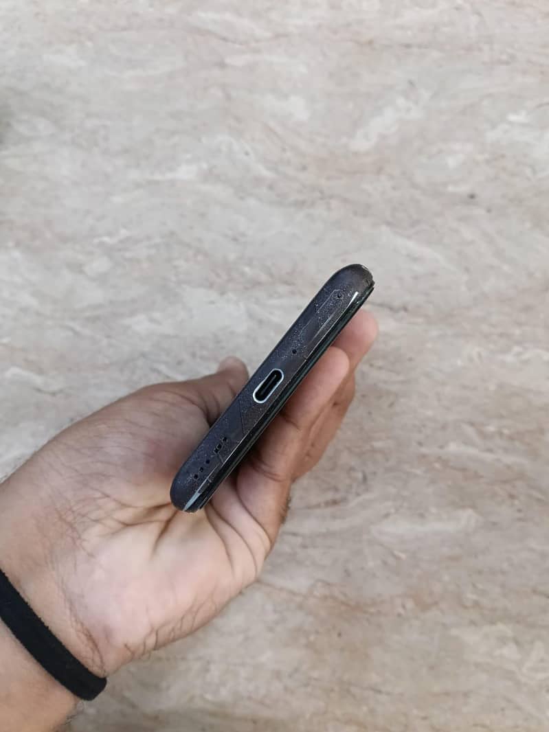 One Plus 9R 2
