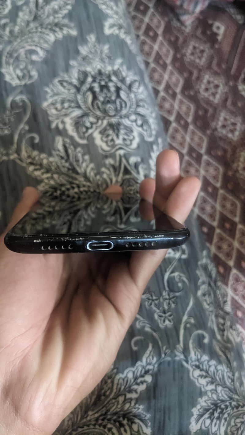 One Plus 6T 1