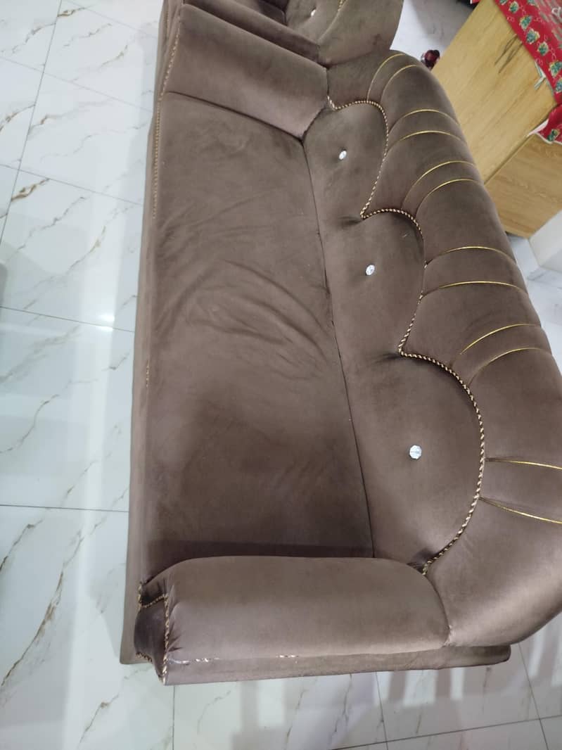 5 Seater Sofa Set 0