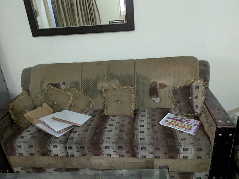 6 seater sofa 0