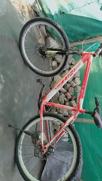 SHITR CYCLE