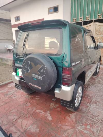 Mitsubishi Pajero Mini 2004