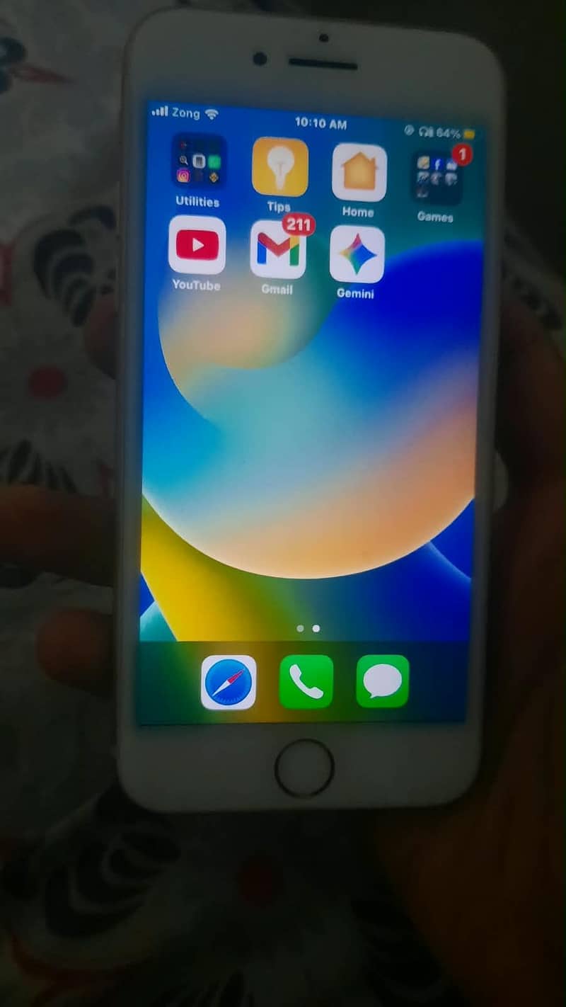 Apple iPhone 8 1
