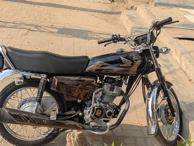 Honda self start 125 ONLY 1600km used